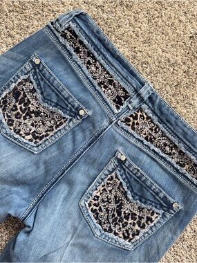 Blue Women’s Jeans with Leopard Lace Pocket Accents